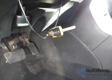 2013 Honda Accord Lx z USA, uszkodzony, nr VIN 1HGCR2F35DA099934